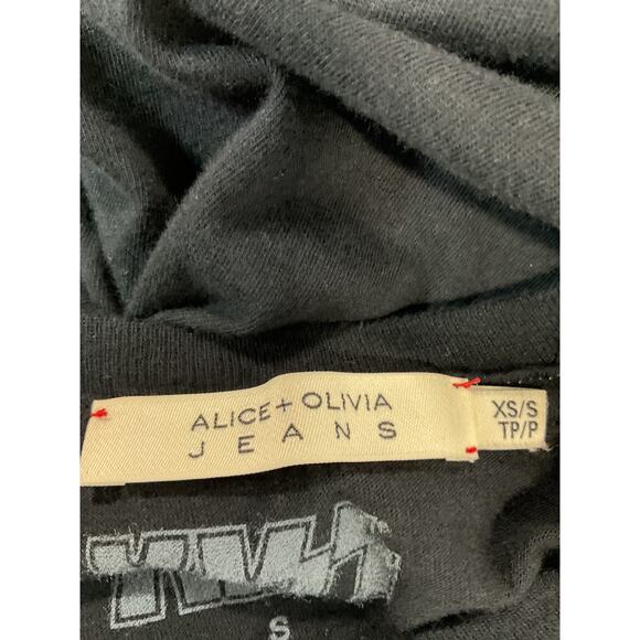 Alice + Olivia 'Milo' Black Kiss Short Sleeve Tee Size XS - Picture 4 of 5